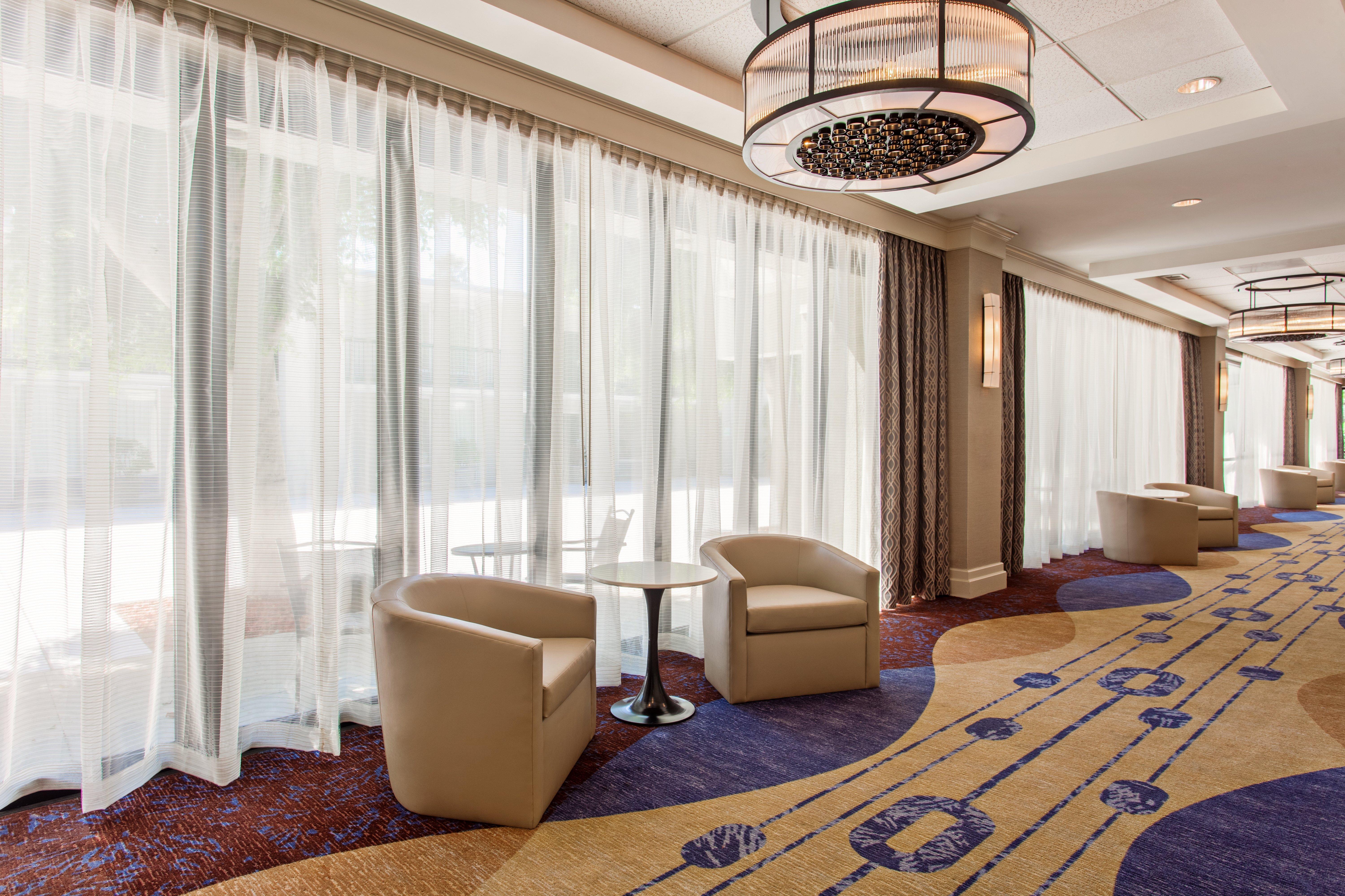 Holiday Inn Long Beach - Airport By Ihg Экстерьер фото