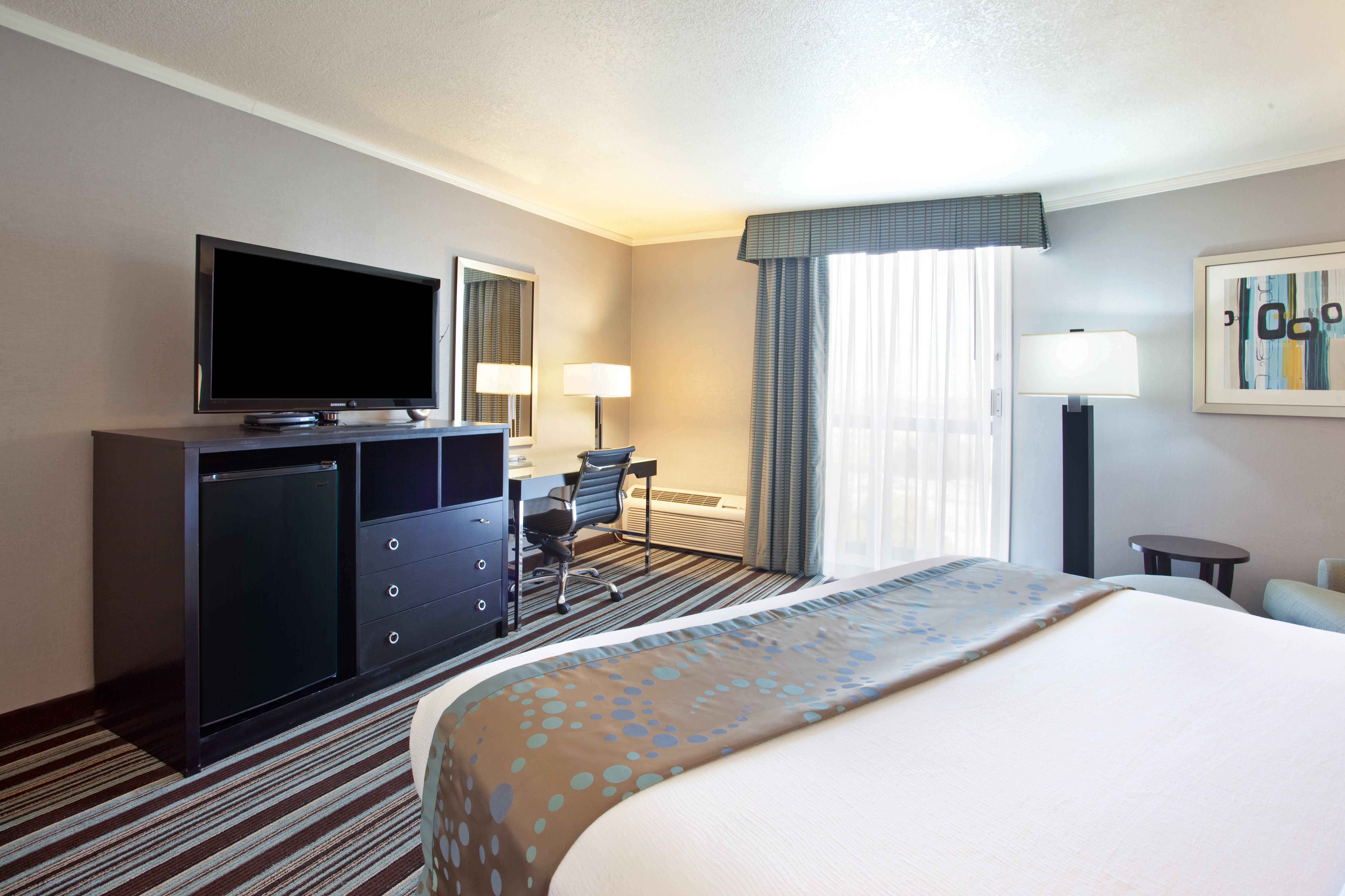 Holiday Inn Long Beach - Airport By Ihg Экстерьер фото