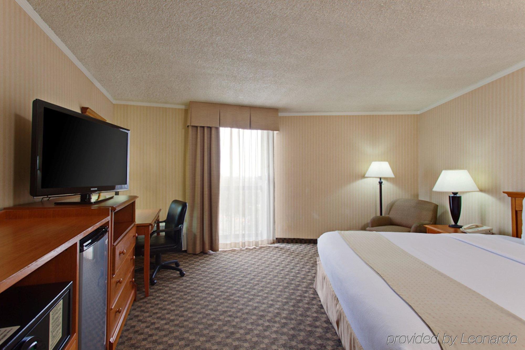 Holiday Inn Long Beach - Airport By Ihg Экстерьер фото